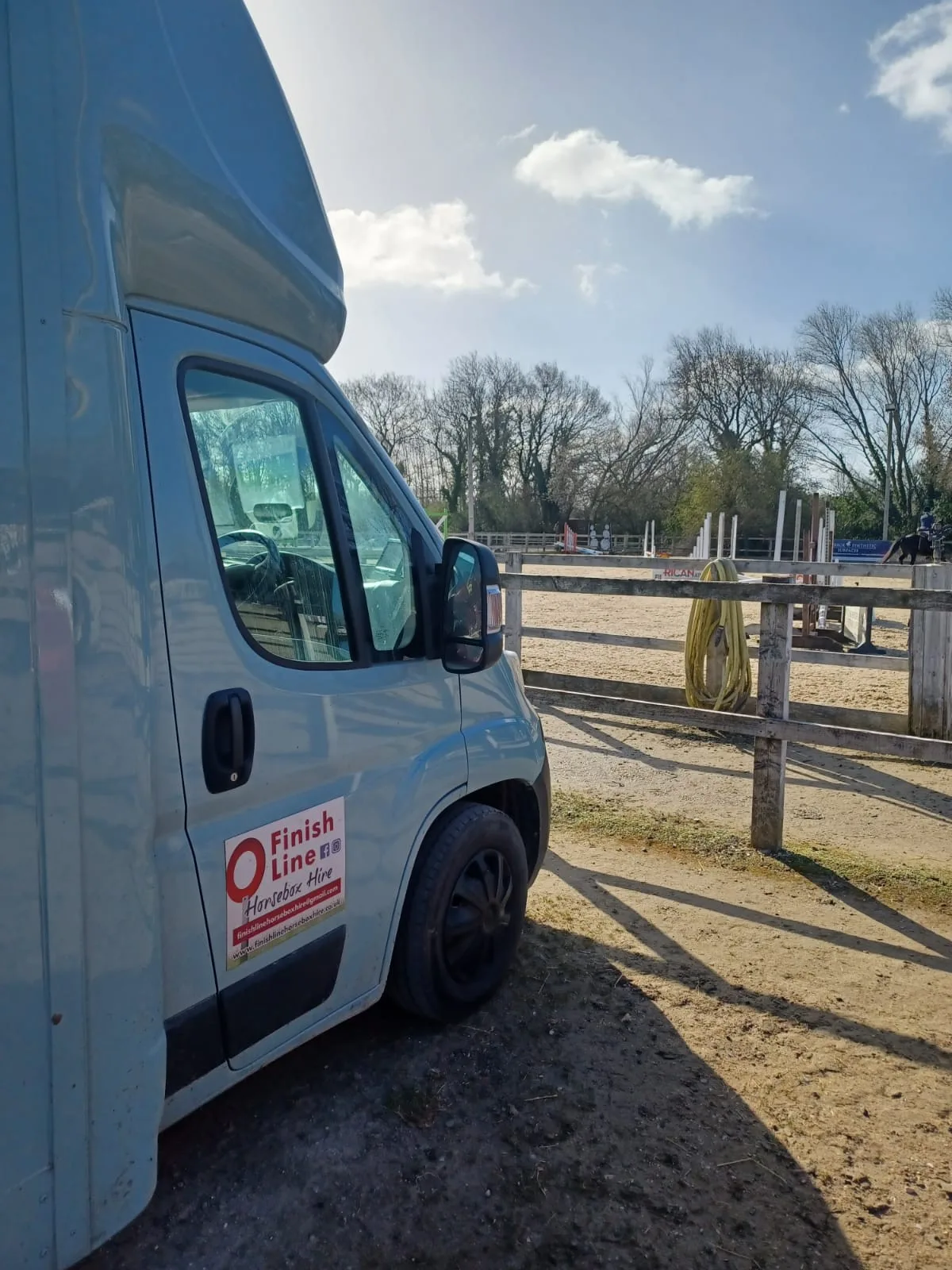 Finish Line Horsebox Hire 